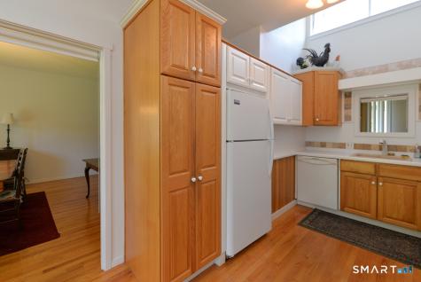 895 Heritage Village Southbury CT 06488
