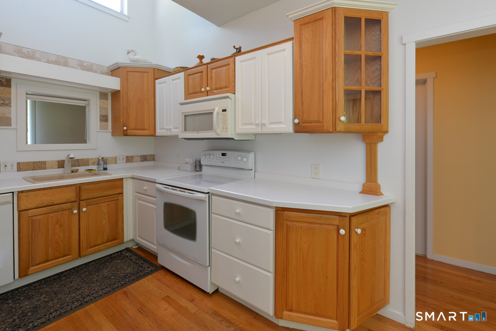 895 Heritage Village Southbury CT 06488