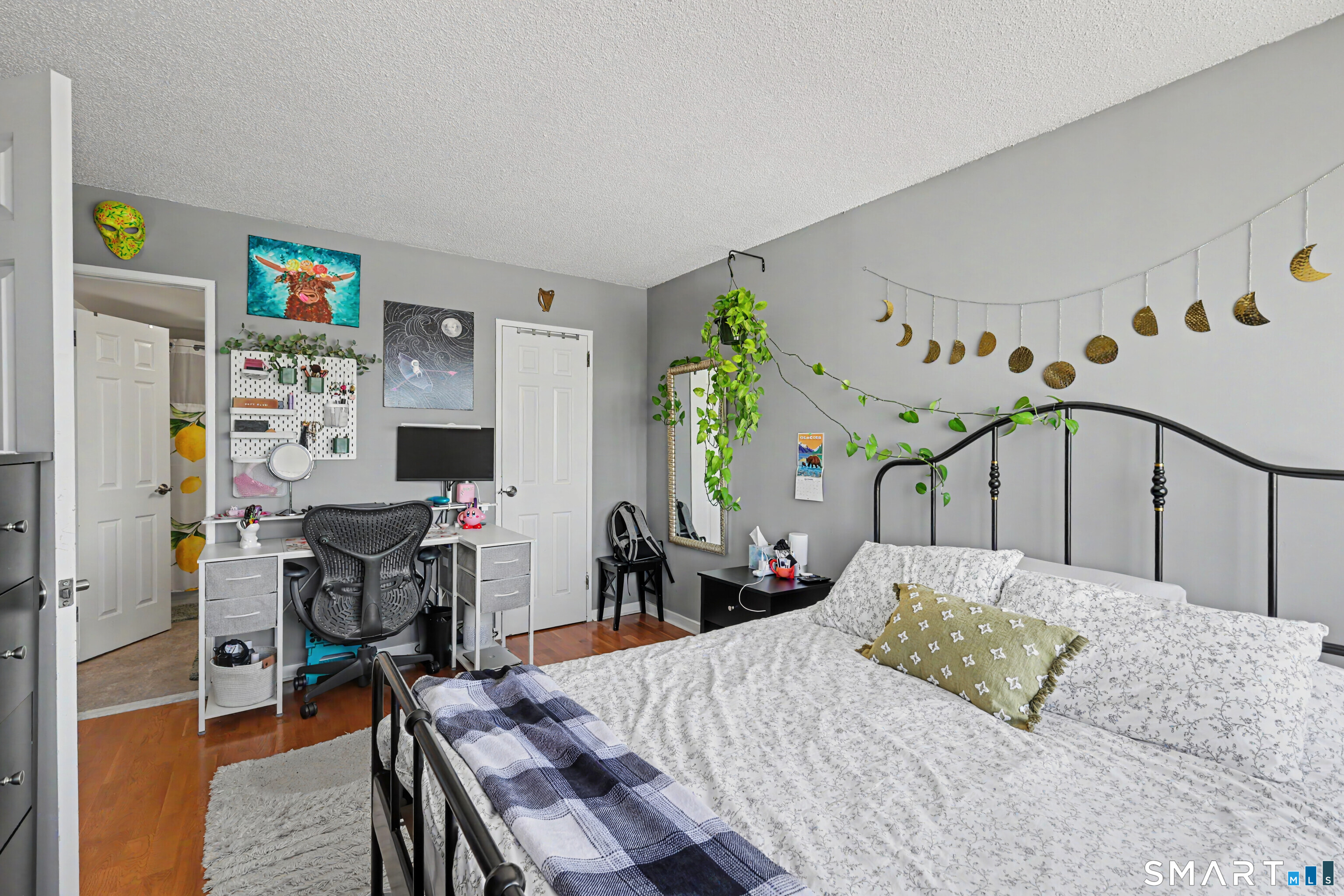 127 Greyrock Place Stamford CT 06901