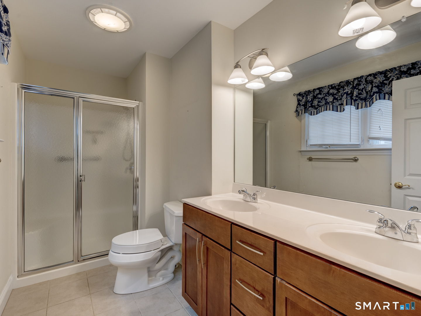 5 Lantern Lane Vernon CT 06066