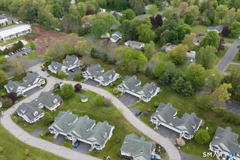 5 Lantern Lane Vernon CT 06066