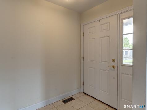 5 Lantern Lane Vernon CT 06066