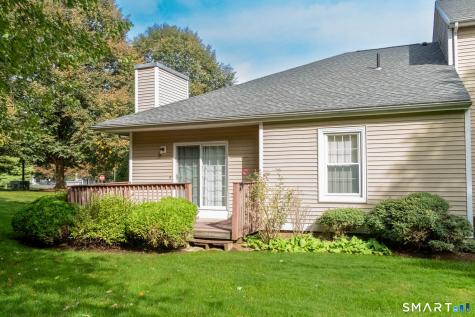 1 The Hamlet Enfield CT 06082