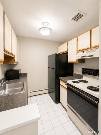 14 Pinney Street Ellington CT 06029