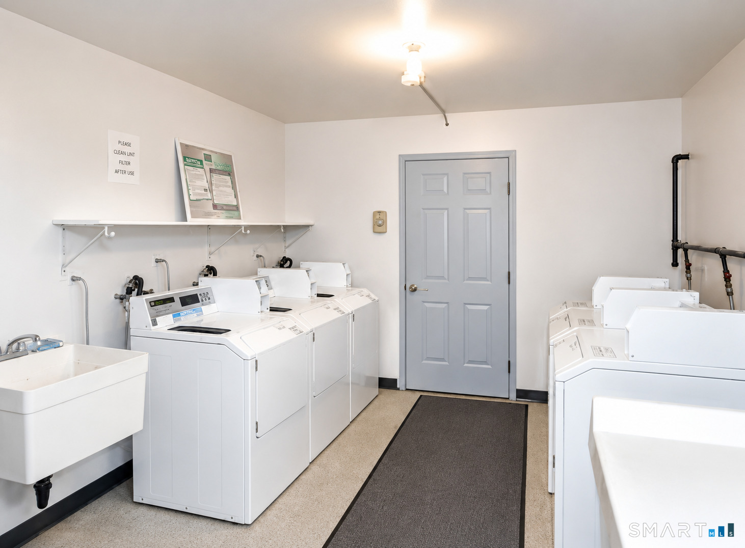 14 Pinney Street Ellington CT 06029