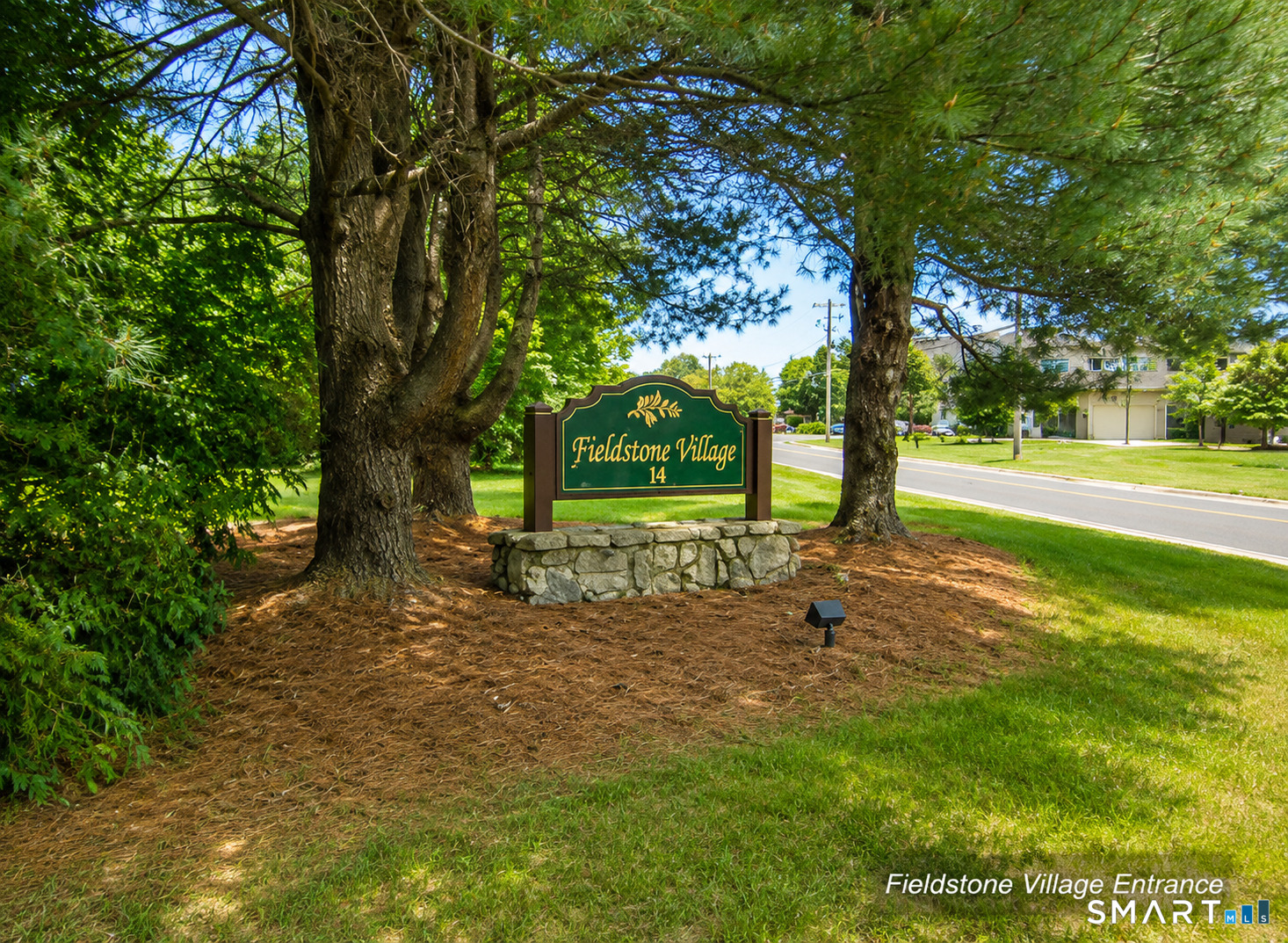 14 Pinney Street Ellington CT 06029