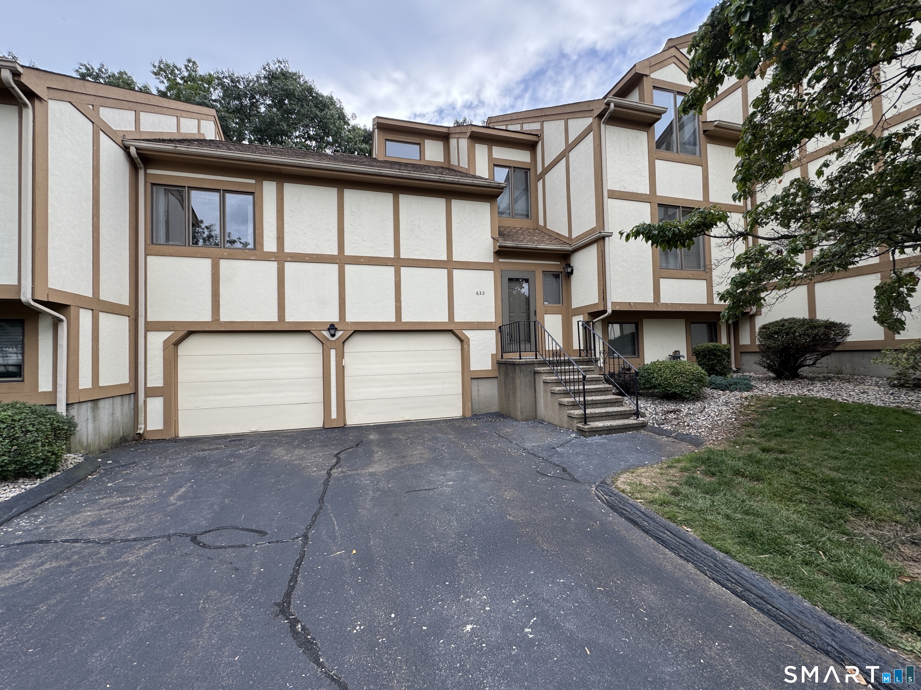 690 Forest Road West Haven CT 06516