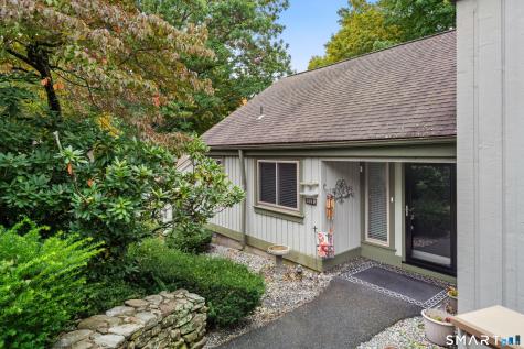 139 Heritage Village Southbury CT 06488