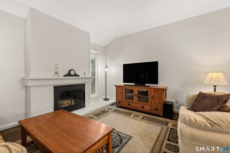 139 Heritage Village Southbury CT 06488