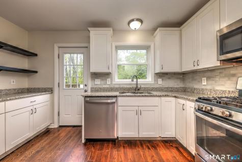 10 Barnum Court Bethel CT 06801