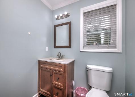 10 Barnum Court Bethel CT 06801