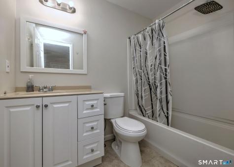 10 Barnum Court Bethel CT 06801