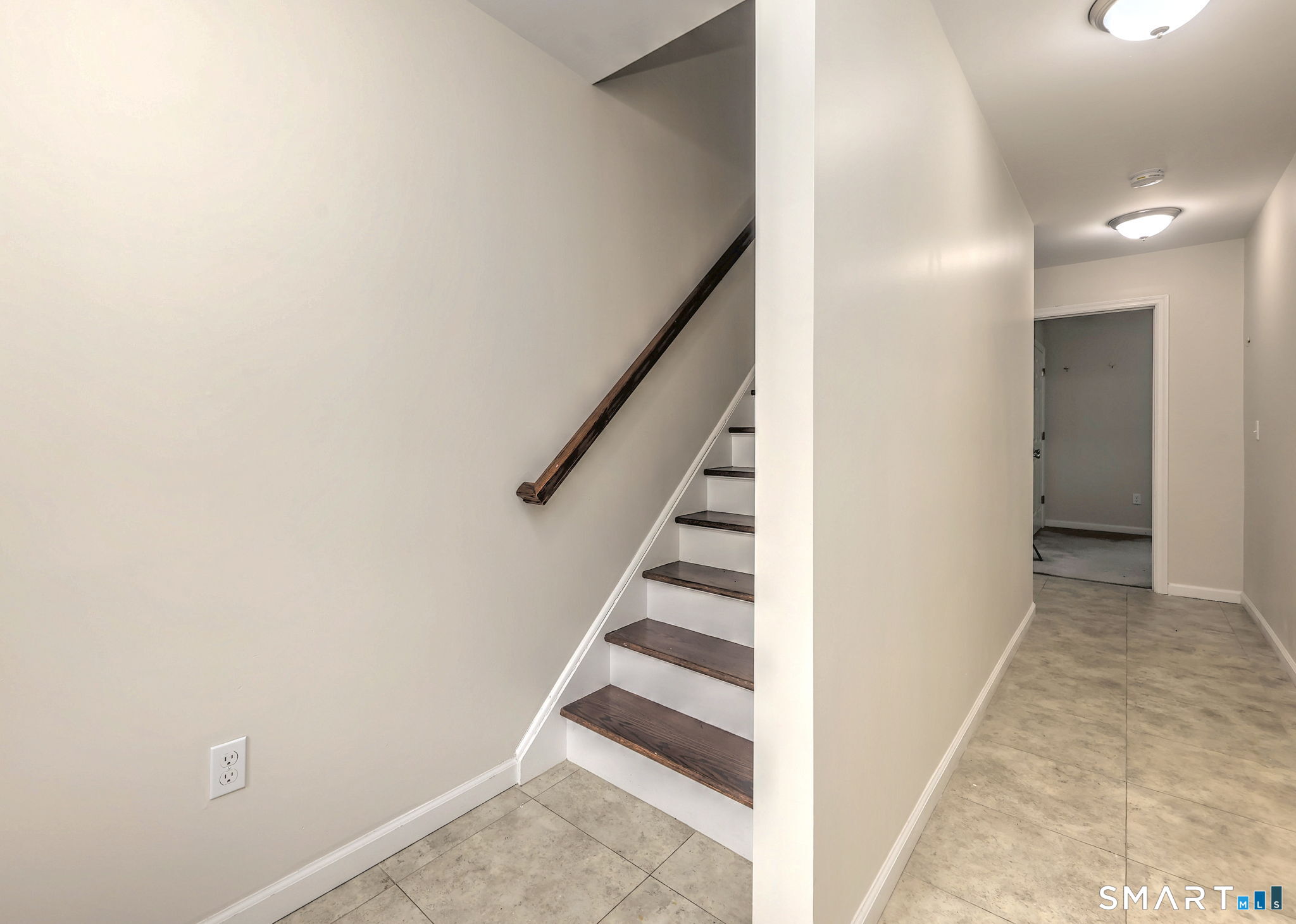 10 Barnum Court Bethel CT 06801