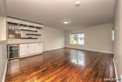 10 Barnum Court Bethel CT 06801