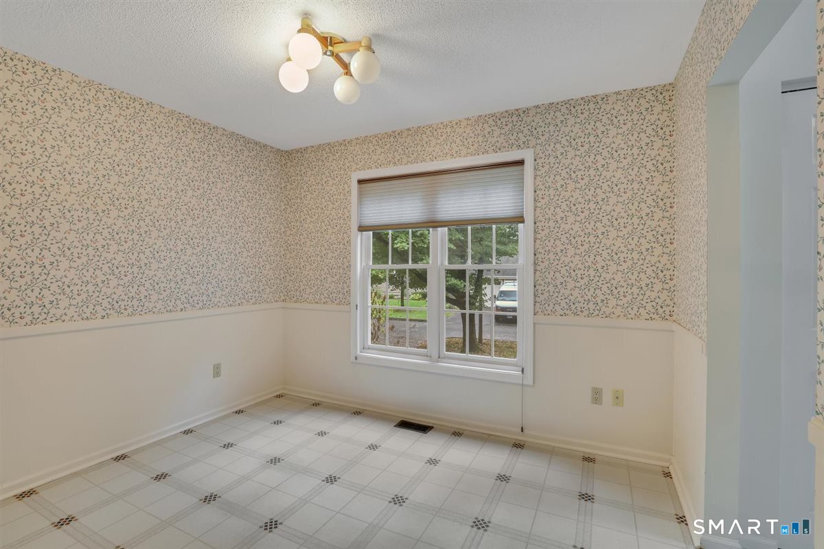 41 Eaton Woods Road Hamden CT 06518