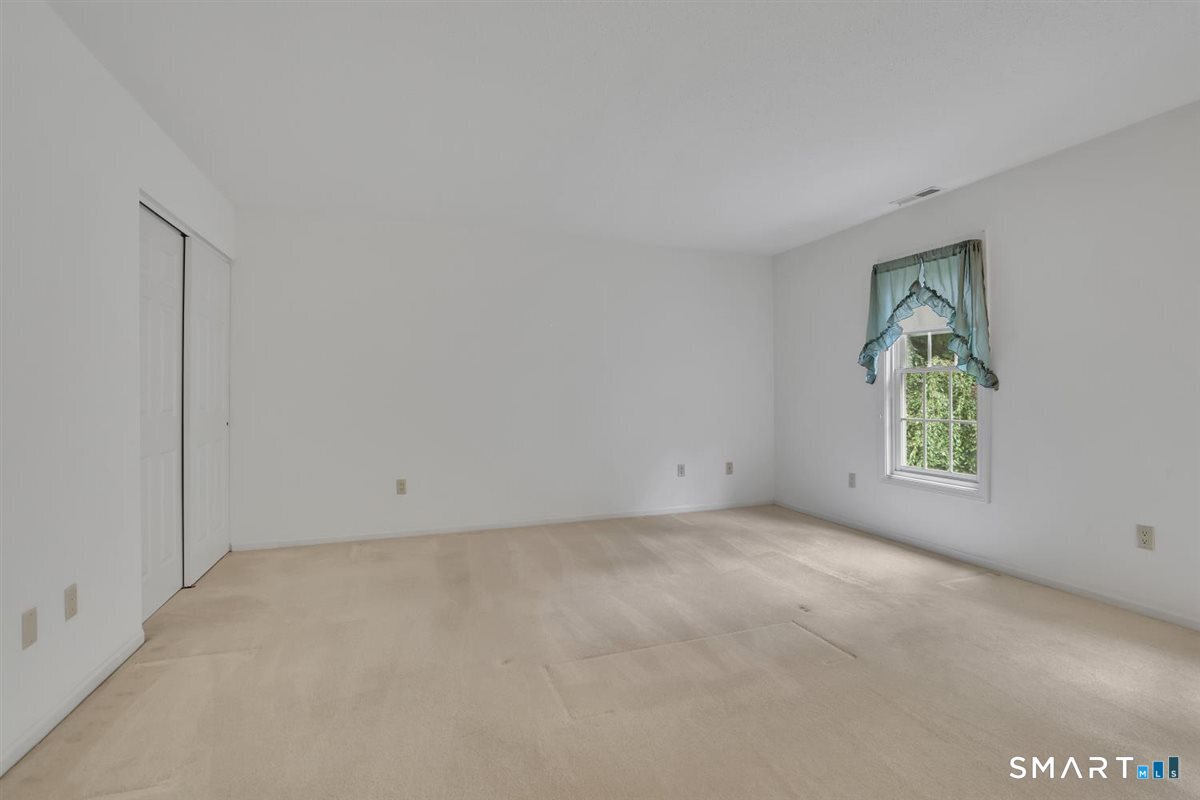 41 Eaton Woods Road Hamden CT 06518