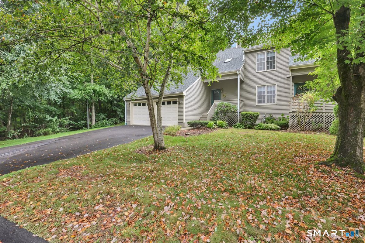 41 Eaton Woods Road Hamden CT 06518