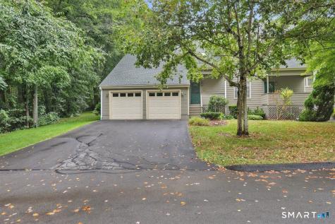 41 Eaton Woods Road Hamden CT 06518