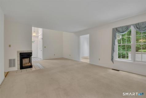 41 Eaton Woods Road Hamden CT 06518