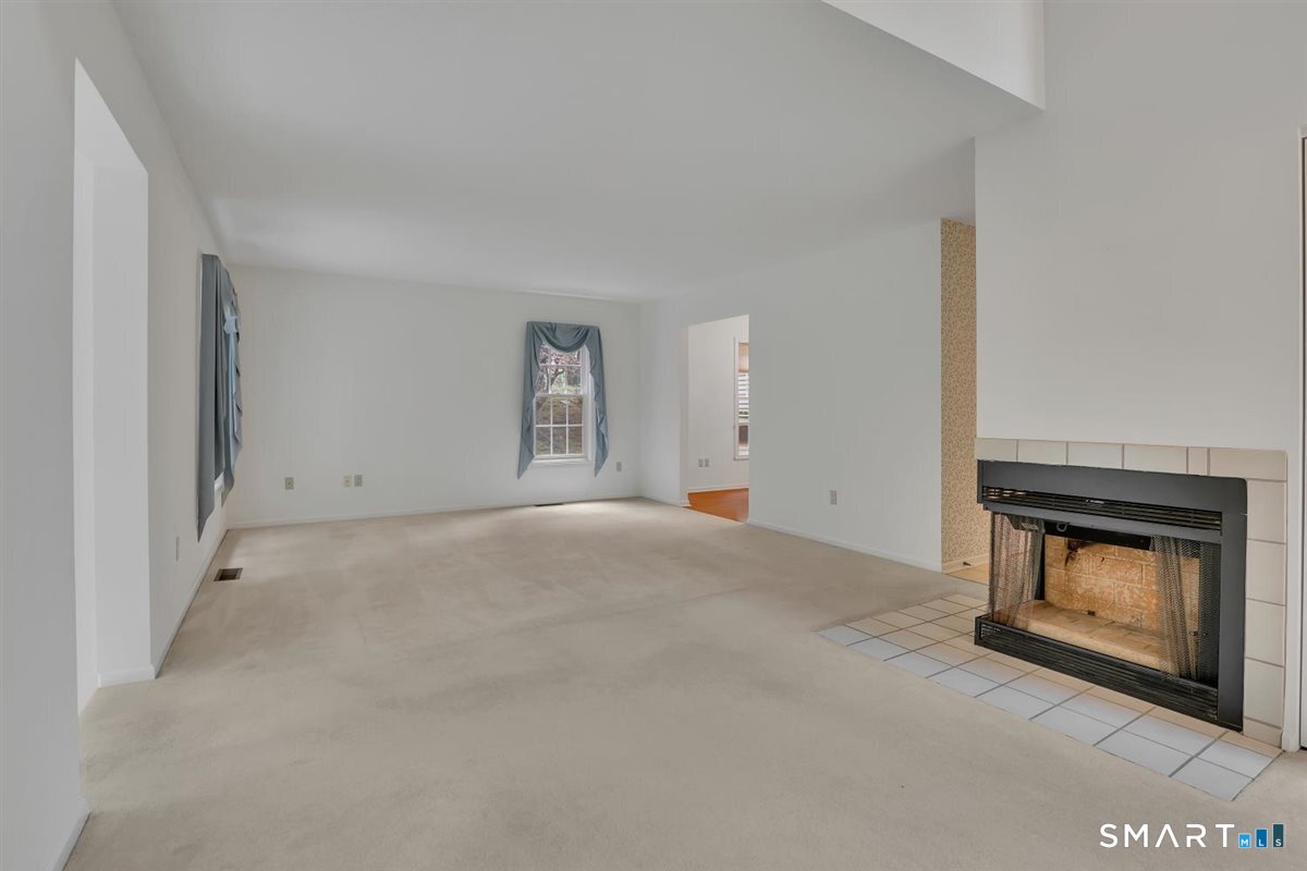 41 Eaton Woods Road Hamden CT 06518
