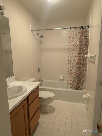 68 Foxbridge Village Road Branford CT 06405