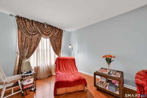 36 Independence Circle Middlebury CT 06762