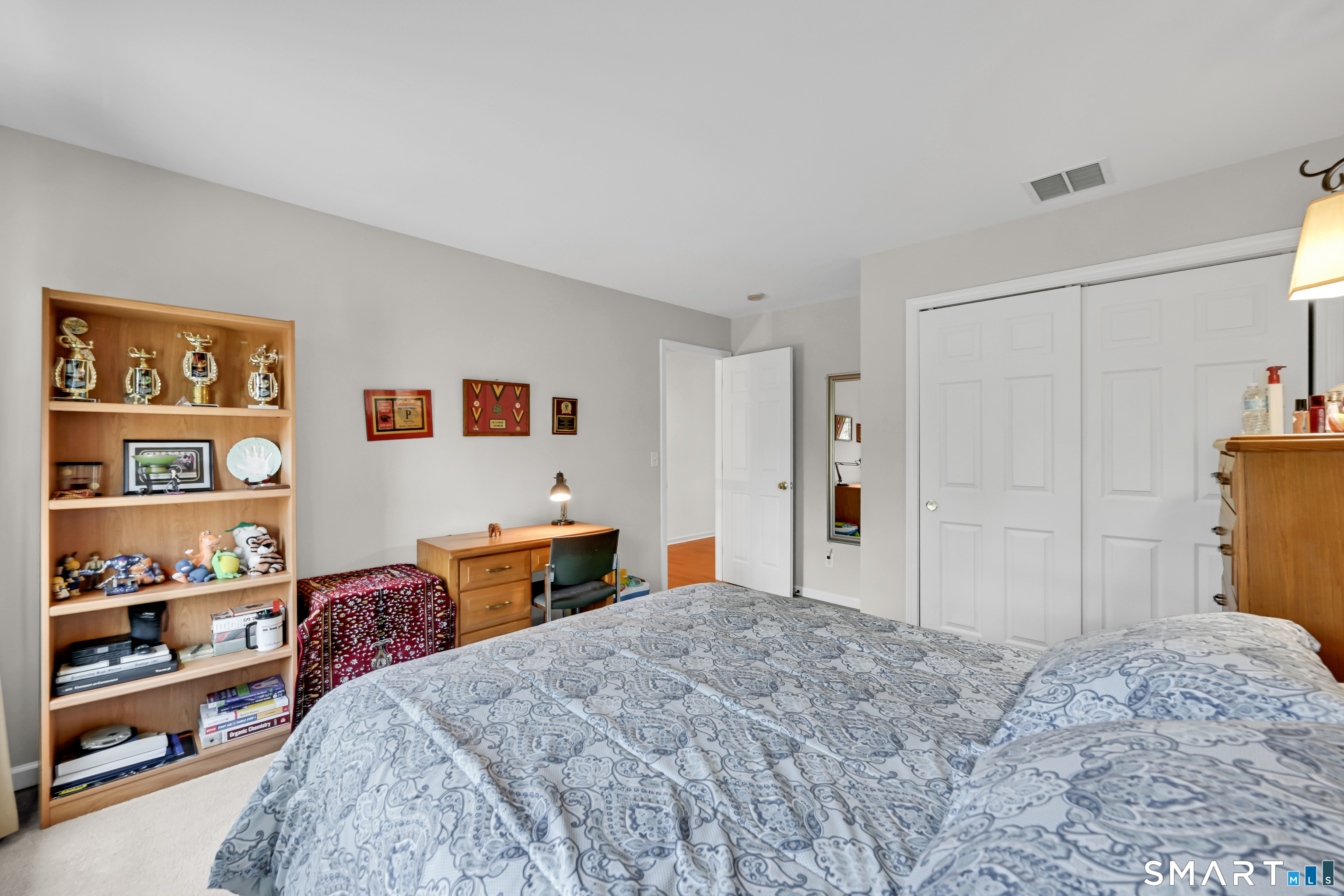 36 Independence Circle Middlebury CT 06762