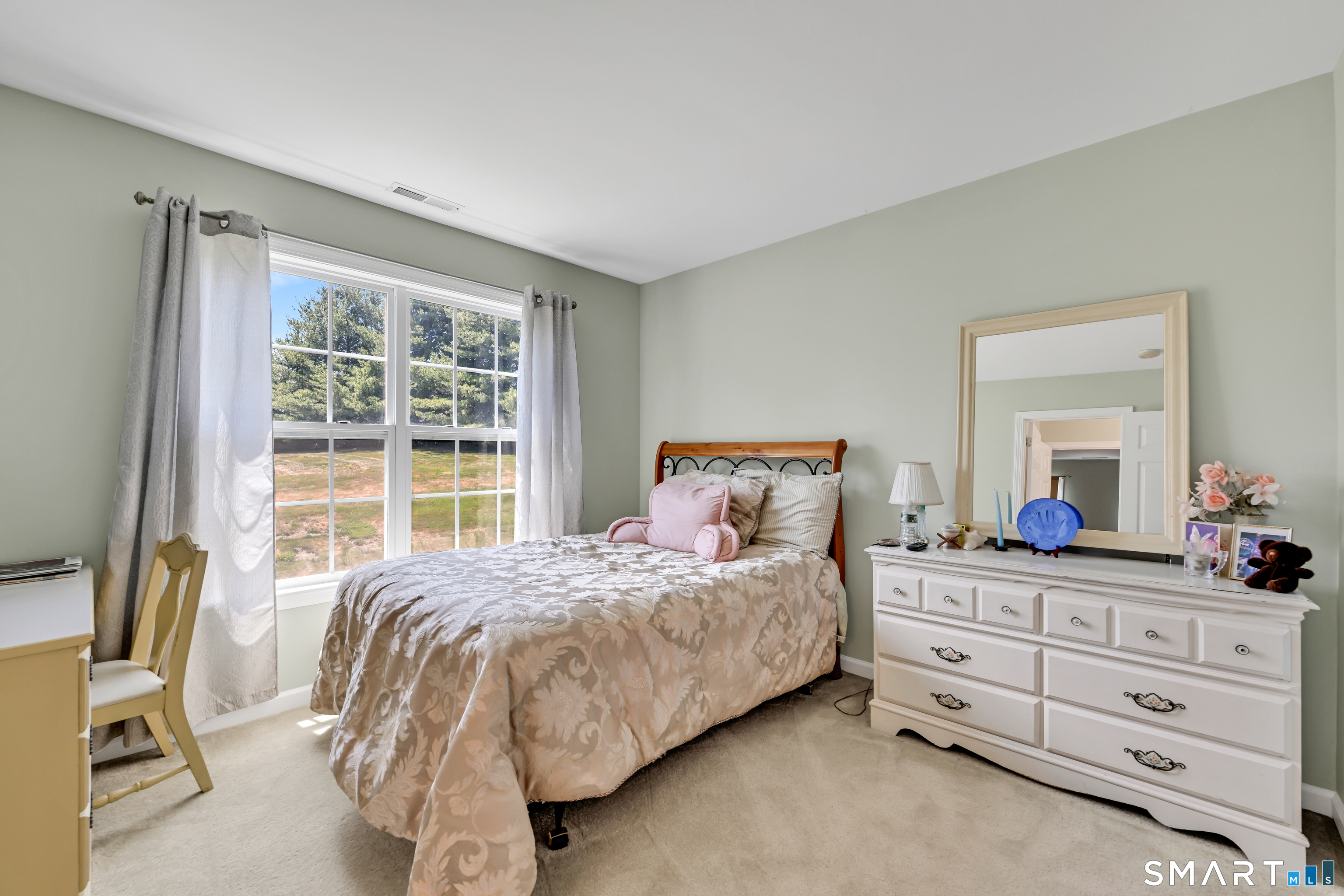36 Independence Circle Middlebury CT 06762