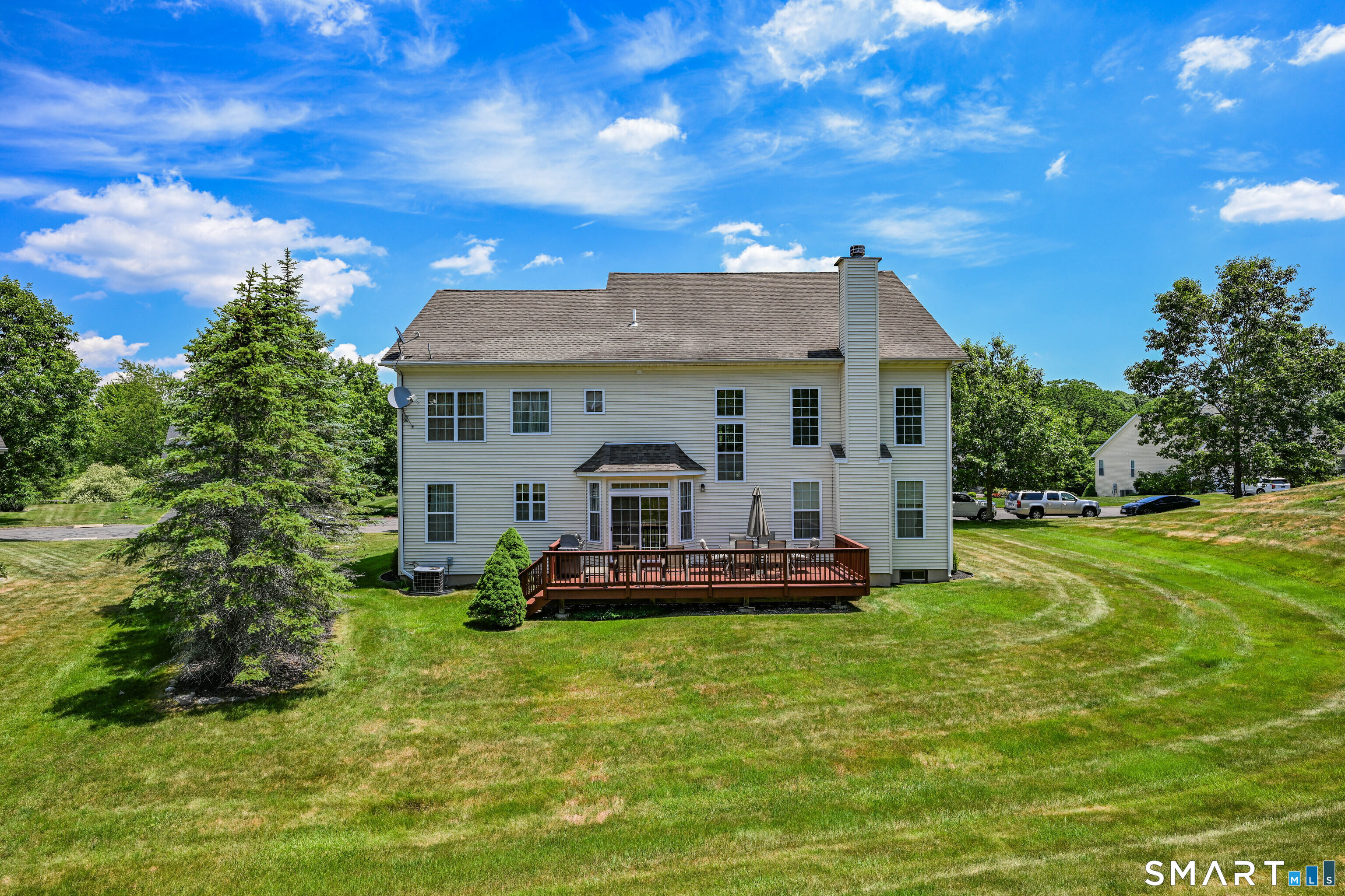 36 Independence Circle Middlebury CT 06762