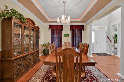 36 Independence Circle Middlebury CT 06762