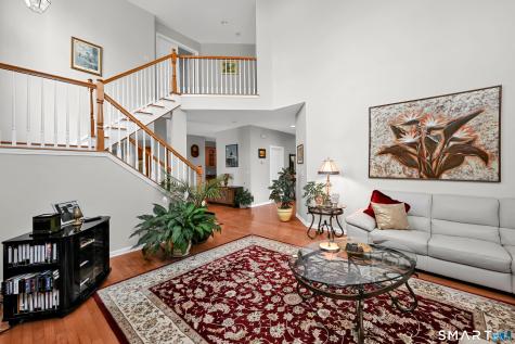 36 Independence Circle Middlebury CT 06762