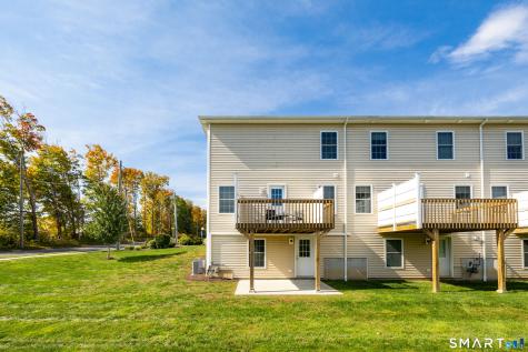 6 Gillette Way Bristol CT 06010