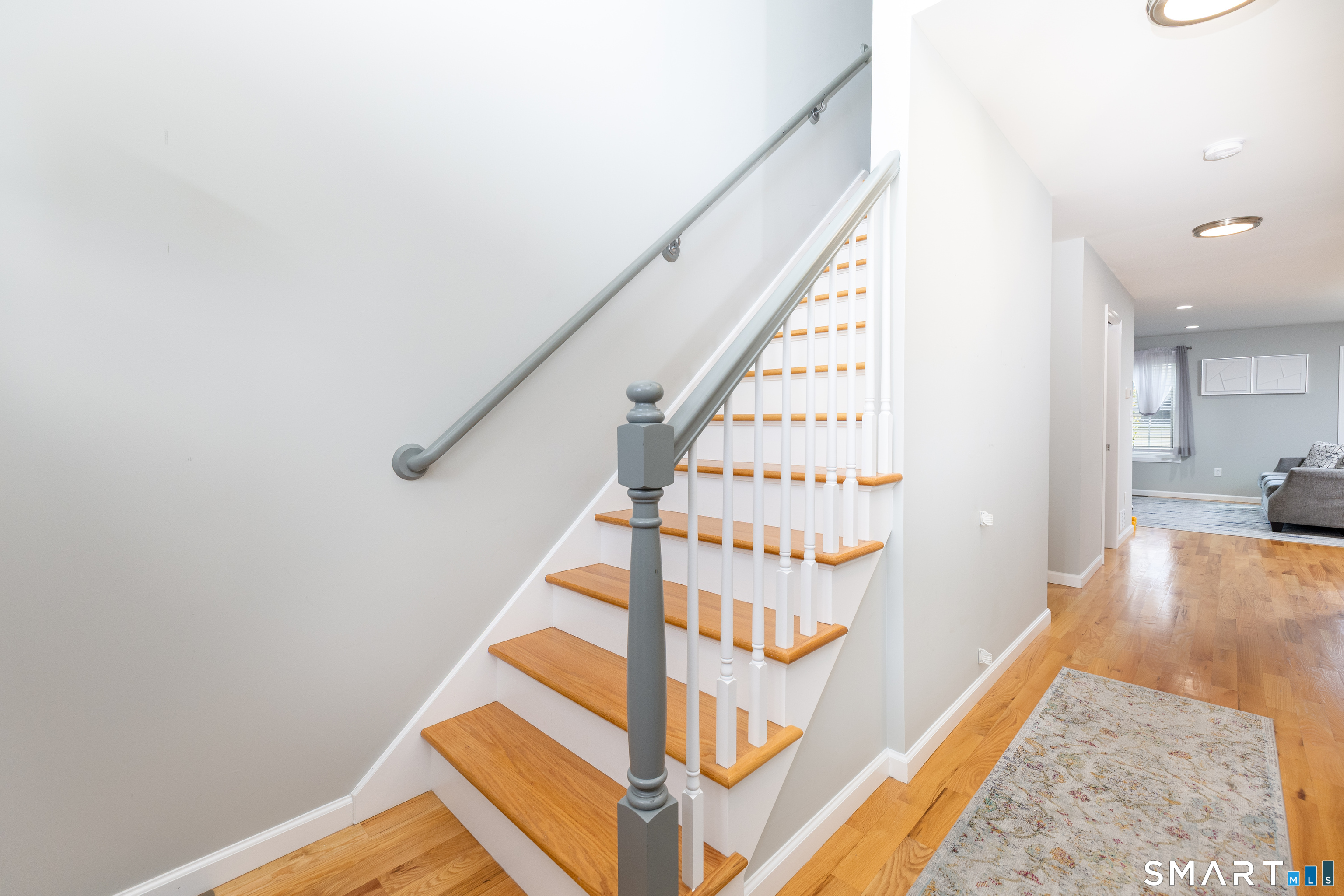 6 Gillette Way Bristol CT 06010