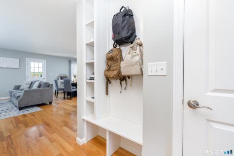 6 Gillette Way Bristol CT 06010