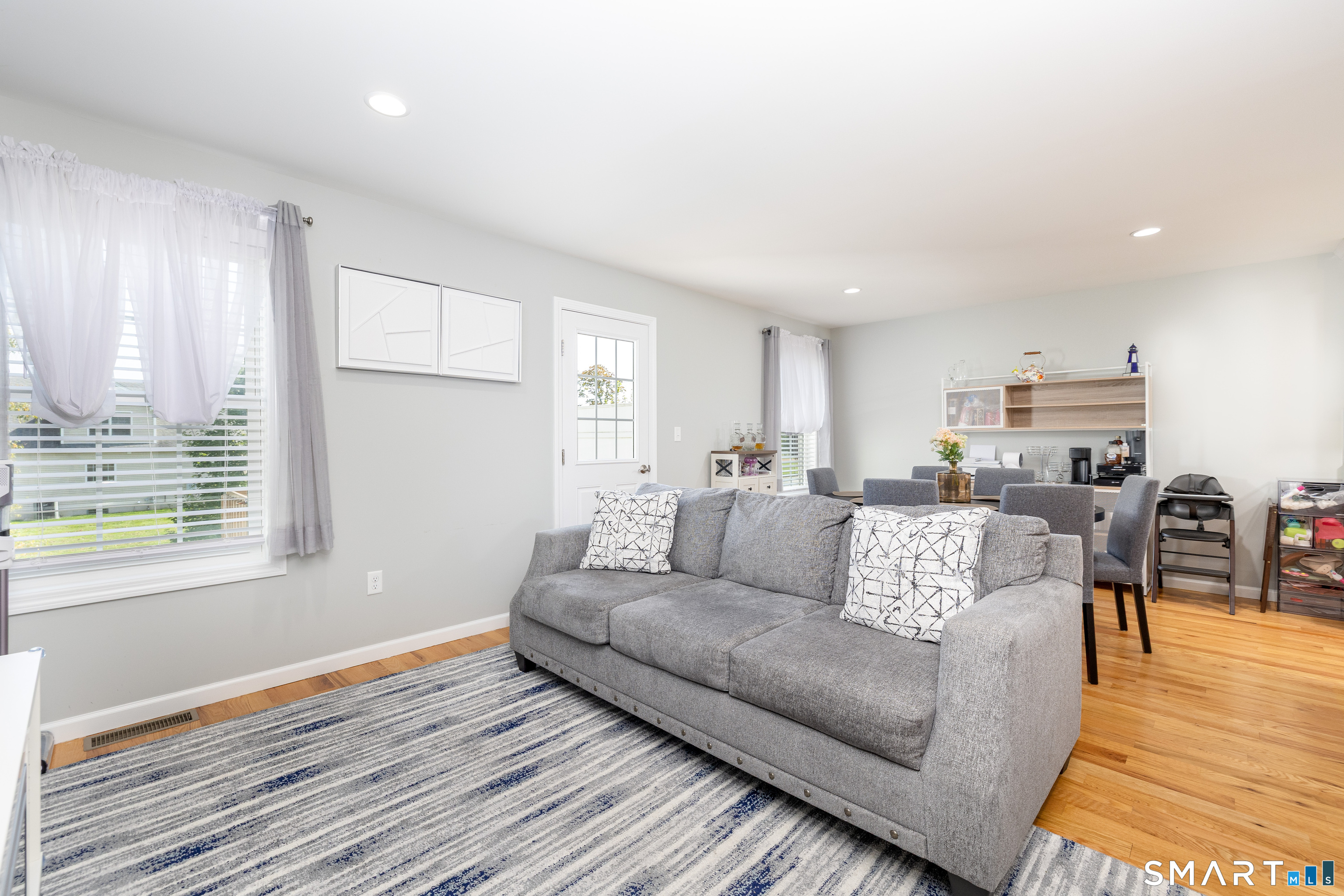 6 Gillette Way Bristol CT 06010