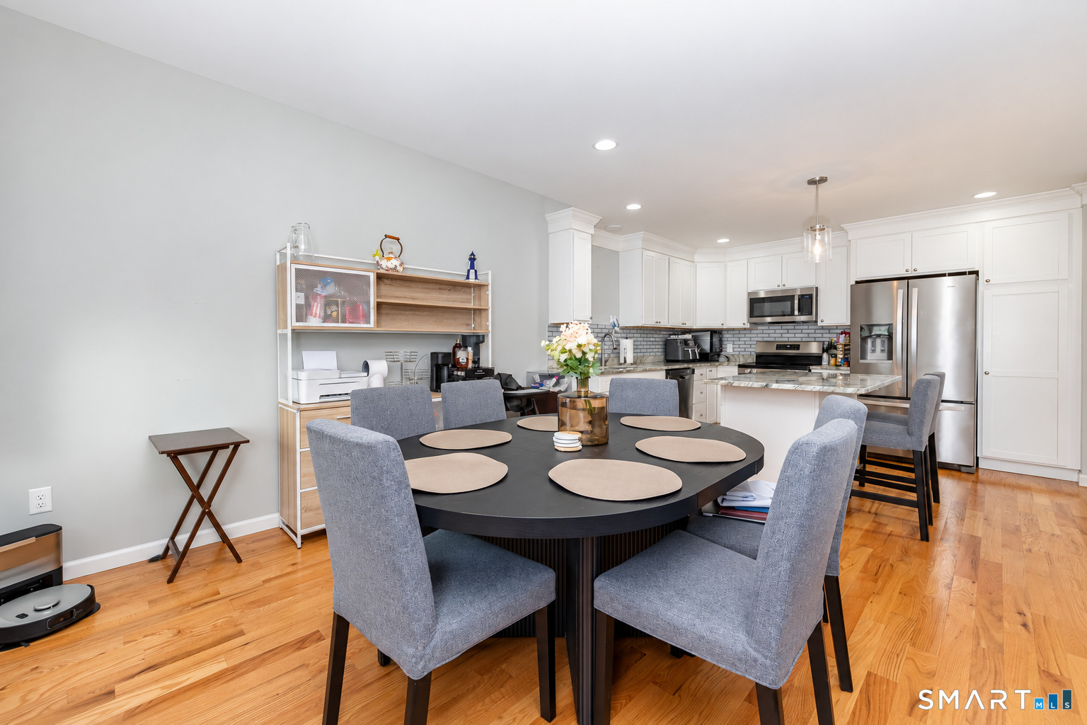 6 Gillette Way Bristol CT 06010