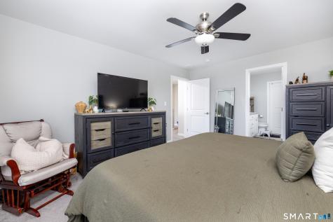 6 Gillette Way Bristol CT 06010