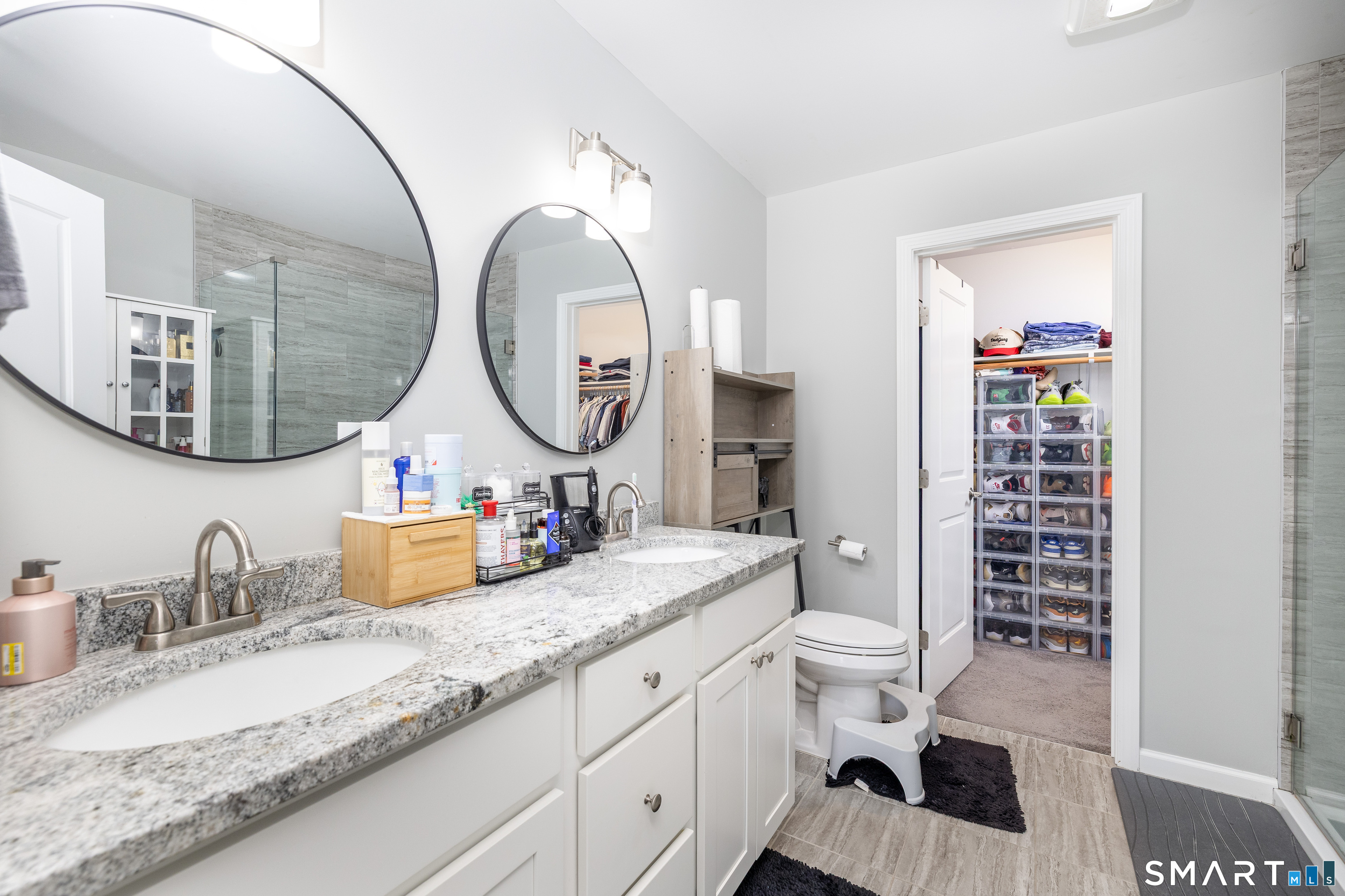 6 Gillette Way Bristol CT 06010