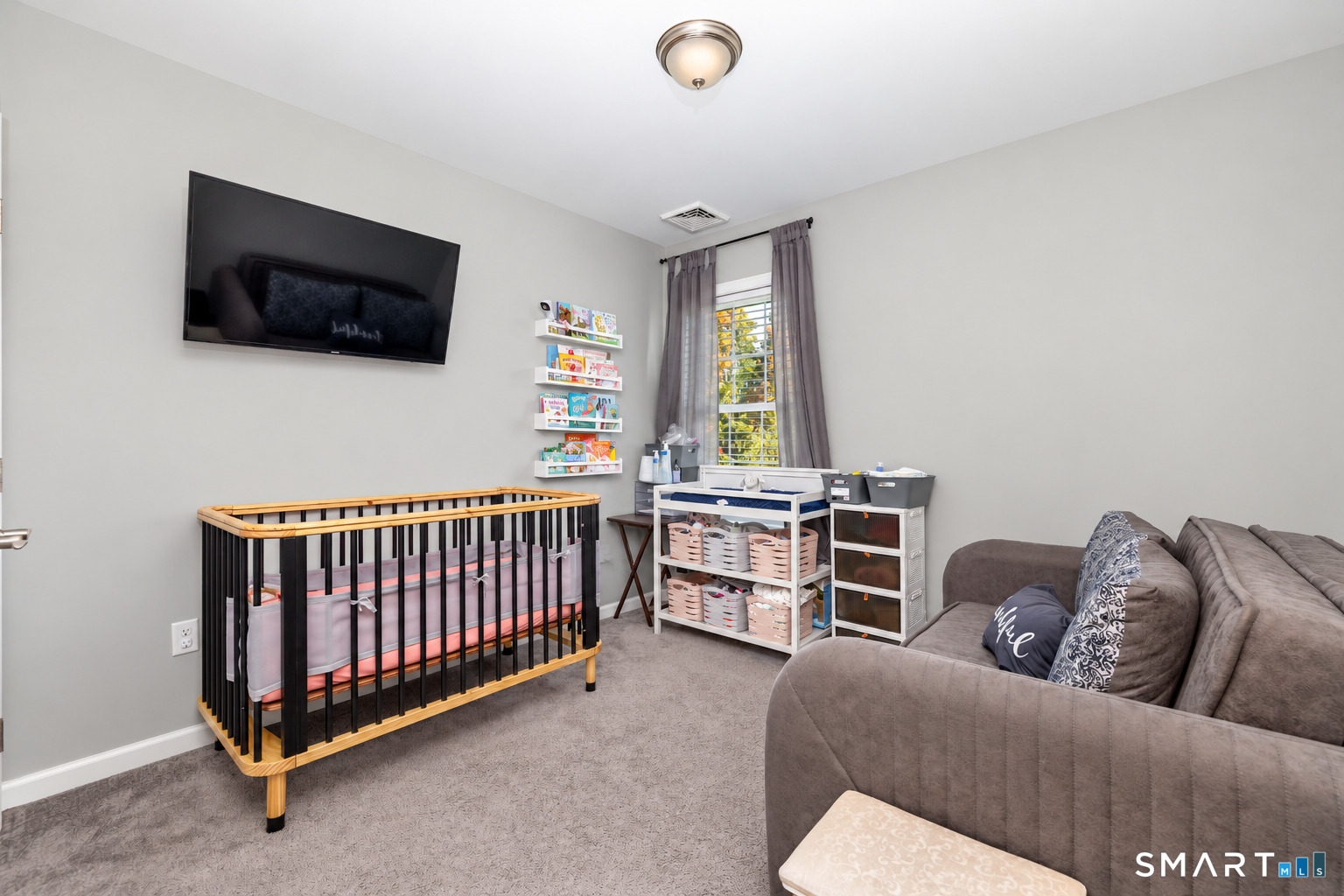 6 Gillette Way Bristol CT 06010