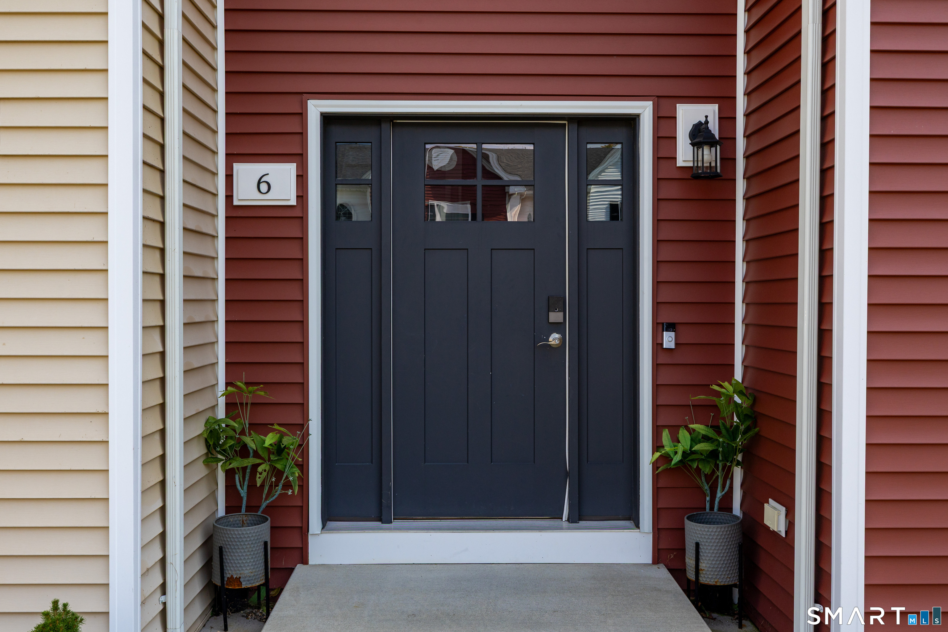 6 Gillette Way Bristol CT 06010