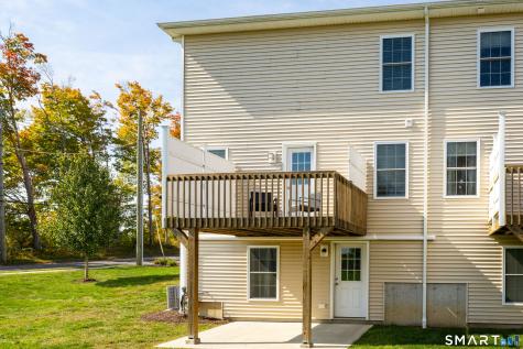 6 Gillette Way Bristol CT 06010