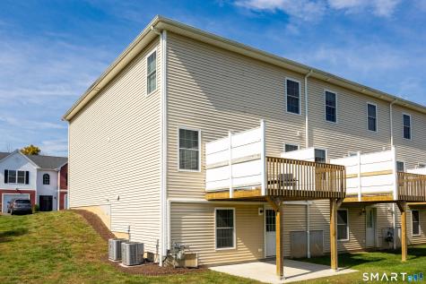 6 Gillette Way Bristol CT 06010