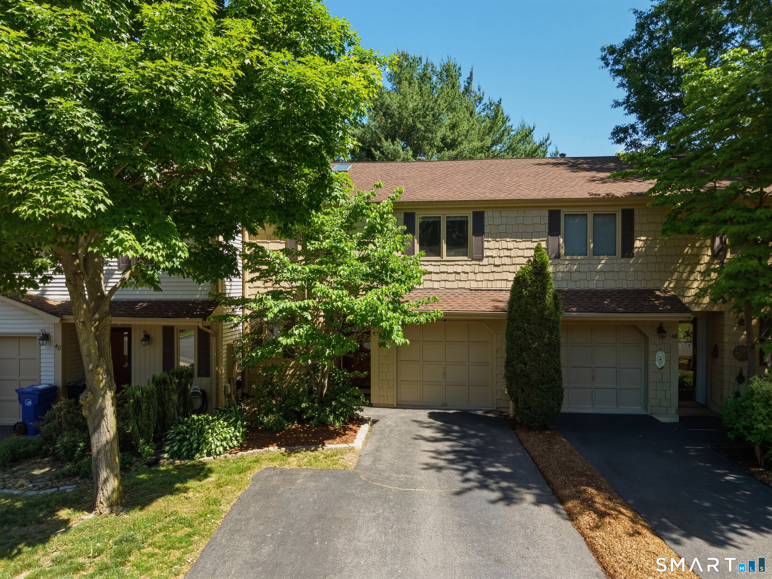 42 Apple Hill Newington CT 06111