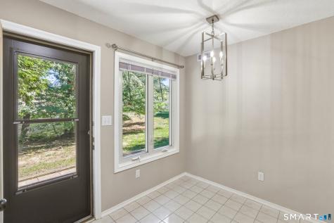 42 Apple Hill Newington CT 06111
