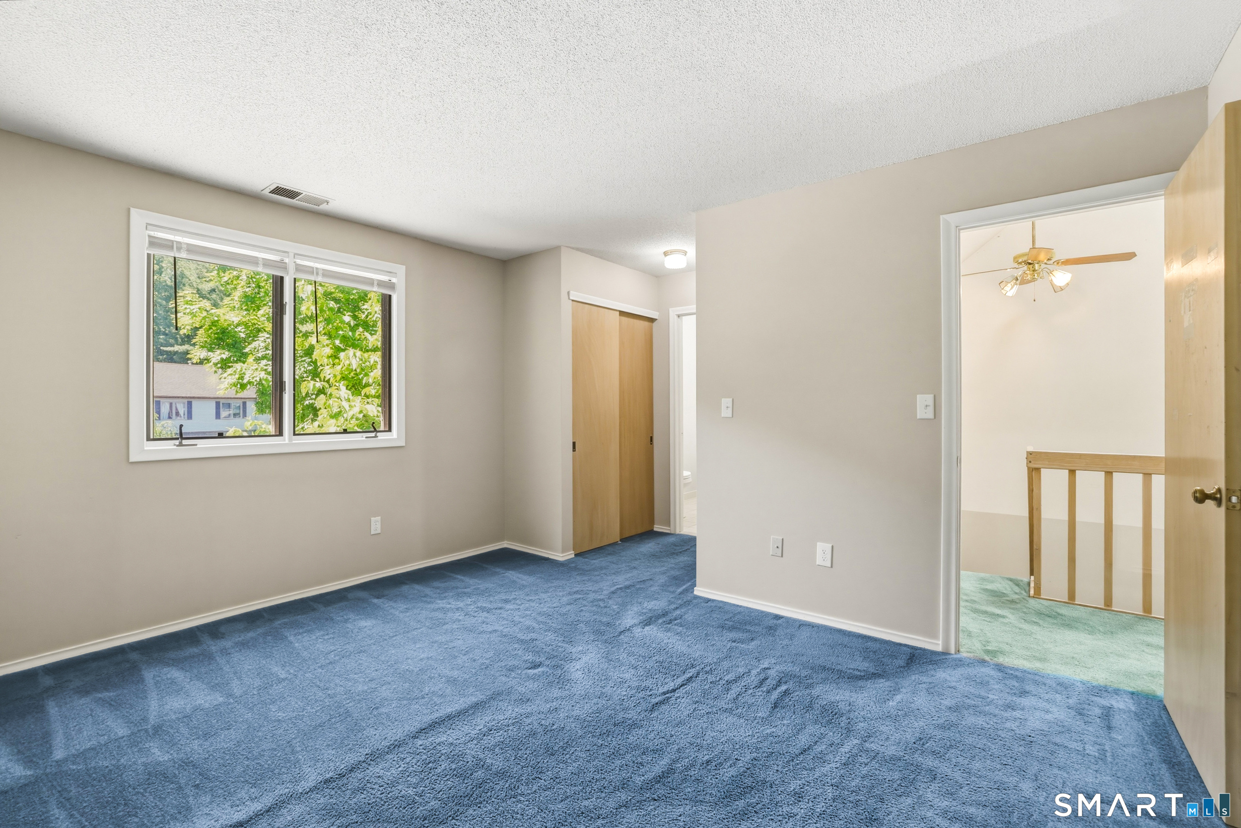 42 Apple Hill Newington CT 06111