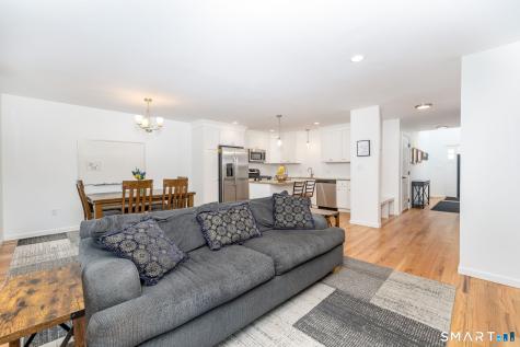 51 Gillette Way Bristol CT 06010