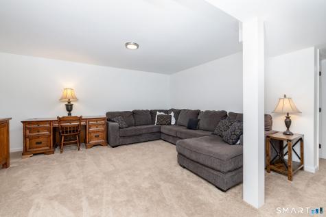 51 Gillette Way Bristol CT 06010