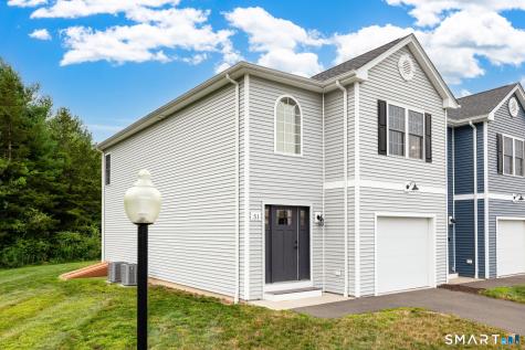 51 Gillette Way Bristol CT 06010