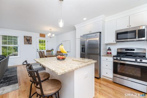 51 Gillette Way Bristol CT 06010