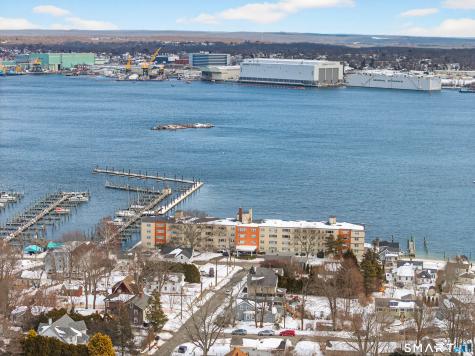 292 Pequot Avenue New London CT 06320